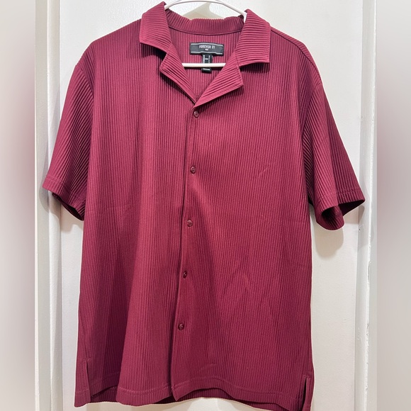 Forever21 Button Down Shirt - Picture 1 of 3